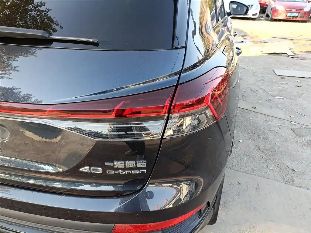 Audi Q4 e-tron 2023 из CN, фото 8