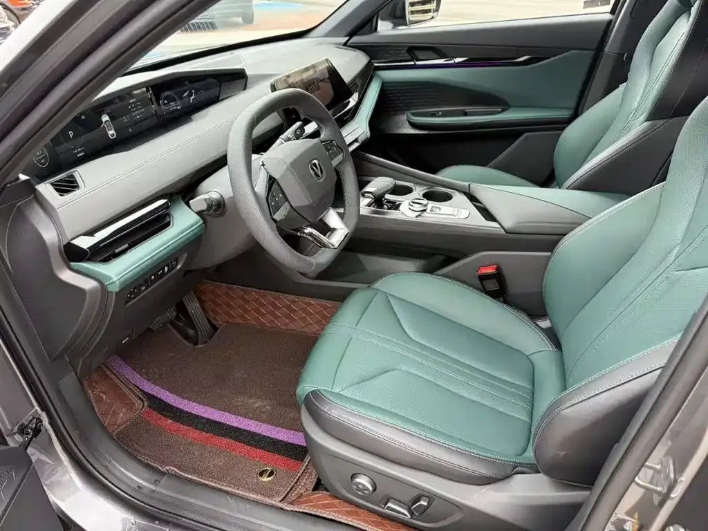 Changan UNI-V iDD 2025 из CN, фото 8