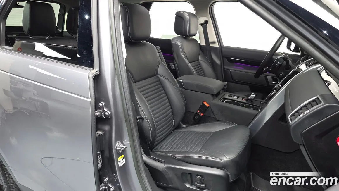 Land Rover Discovery 2023 из KR, фото 10