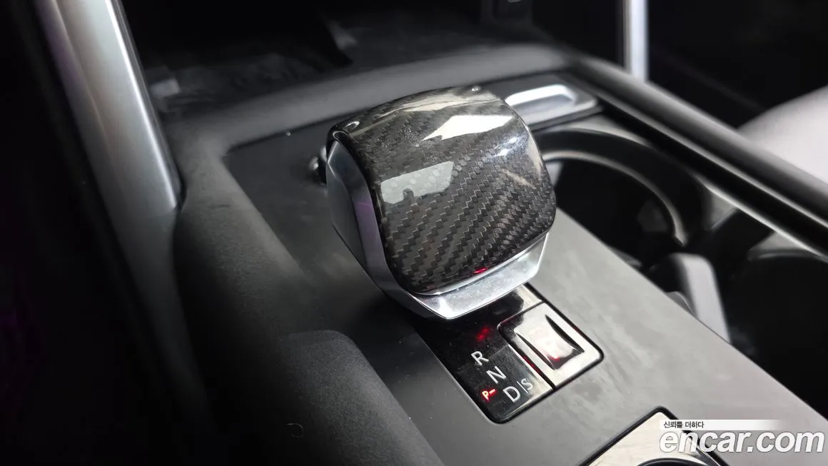 Land Rover Discovery 2023 из KR, фото 9