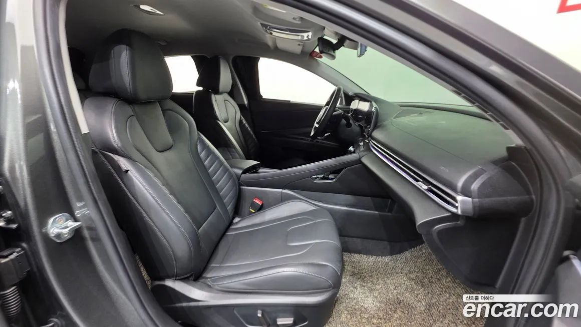 Hyundai AVANTE 2021 из KR, фото 10