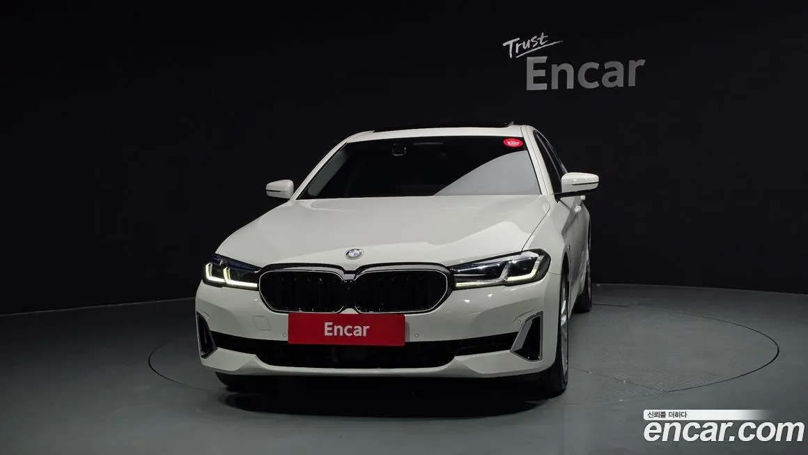 BMW 5-Series 2021 из KR, фото 3