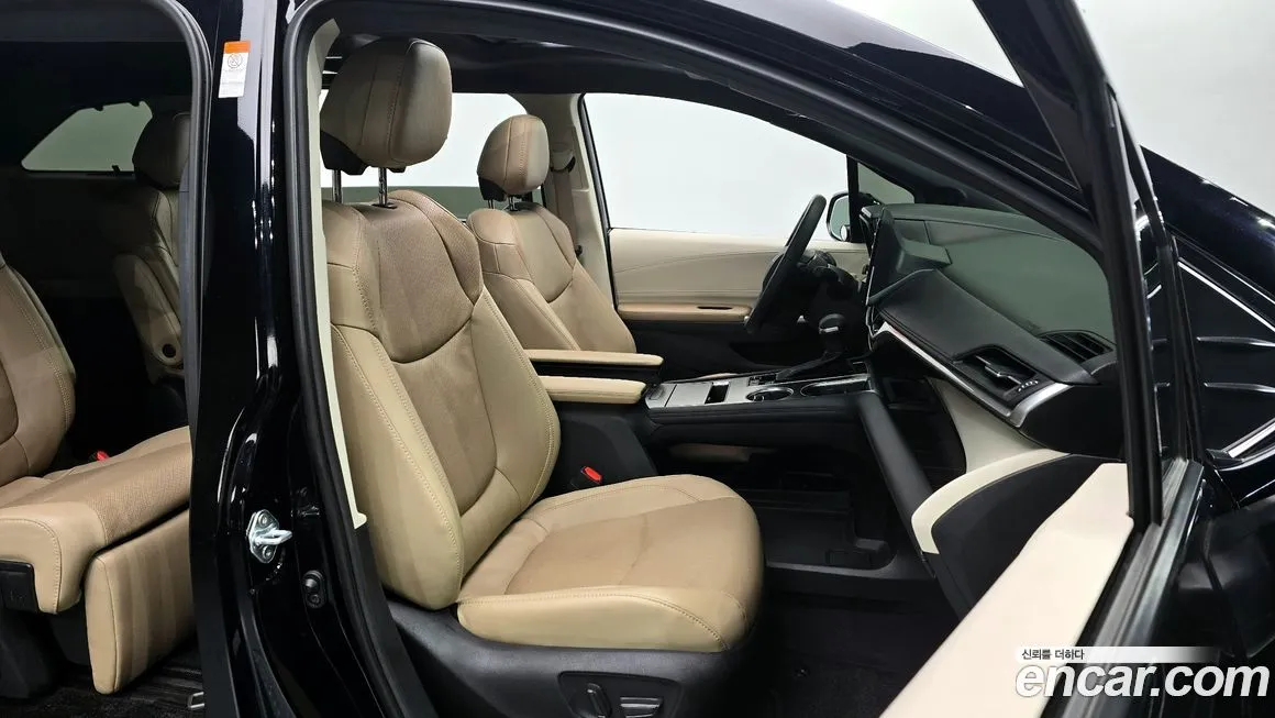 Toyota Sienna 2021 из KR, фото 10