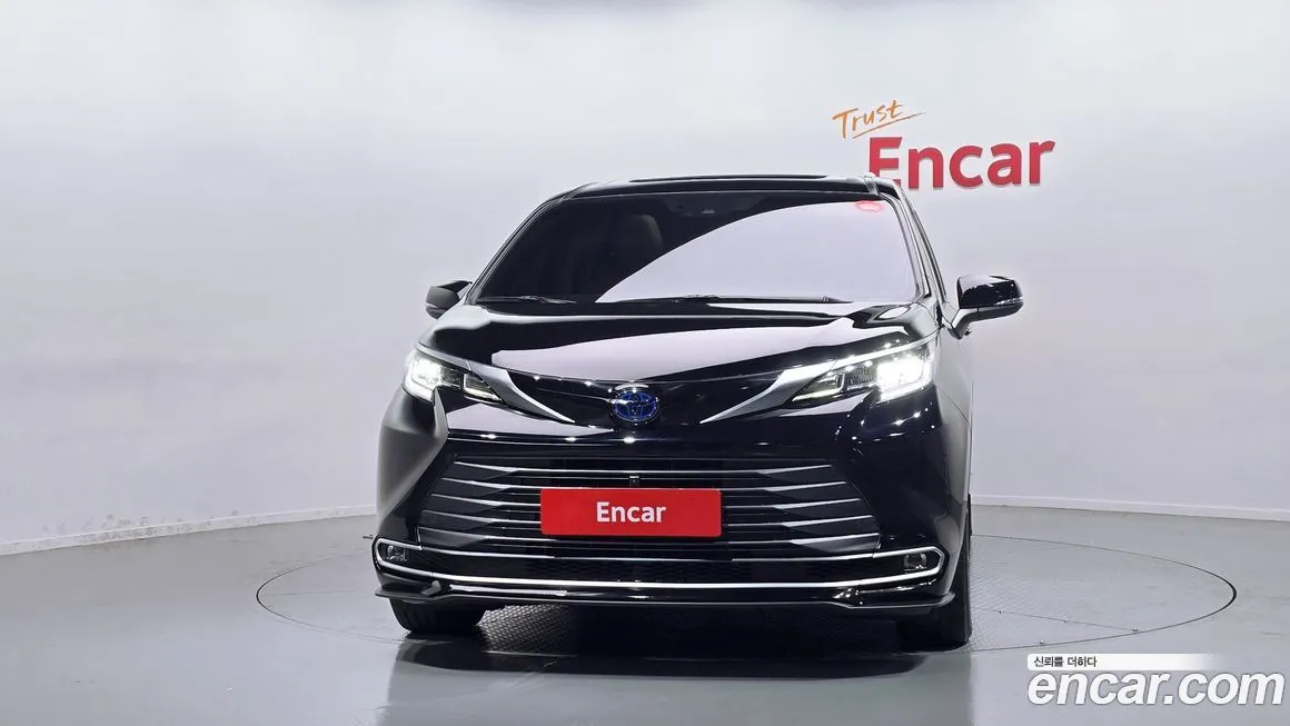 Toyota Sienna 2021 из KR, фото 3