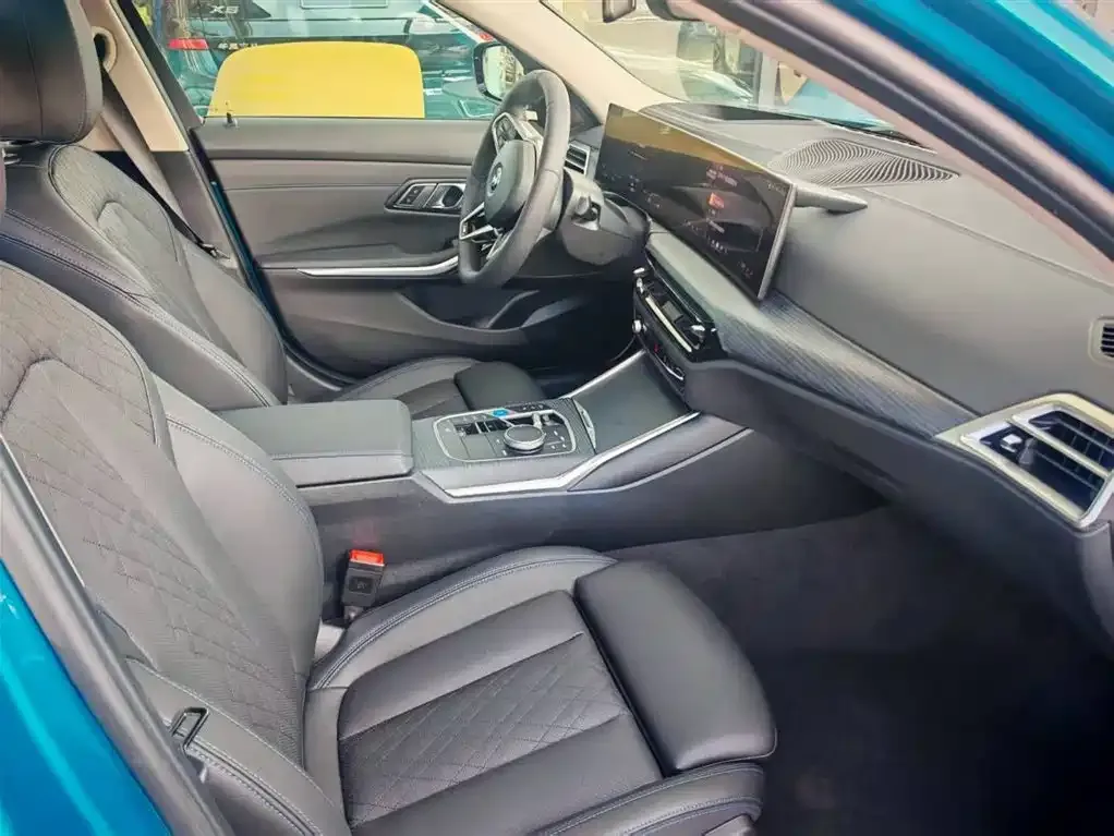 BMW i3 2025 из CN, фото 8