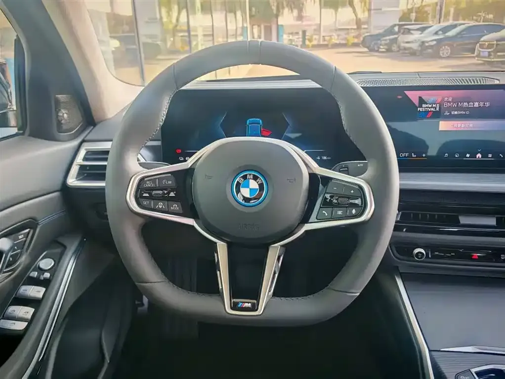 BMW i3 2025 из CN, фото 9
