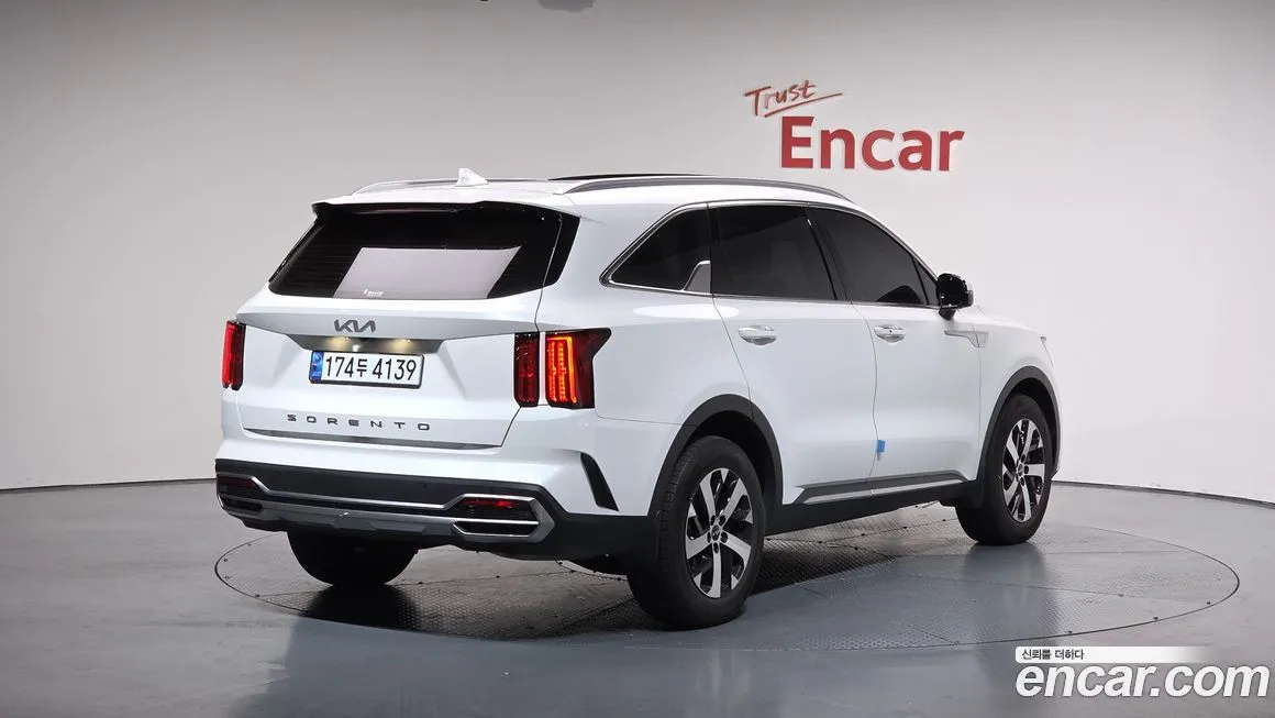Kia Sorento — фото 2