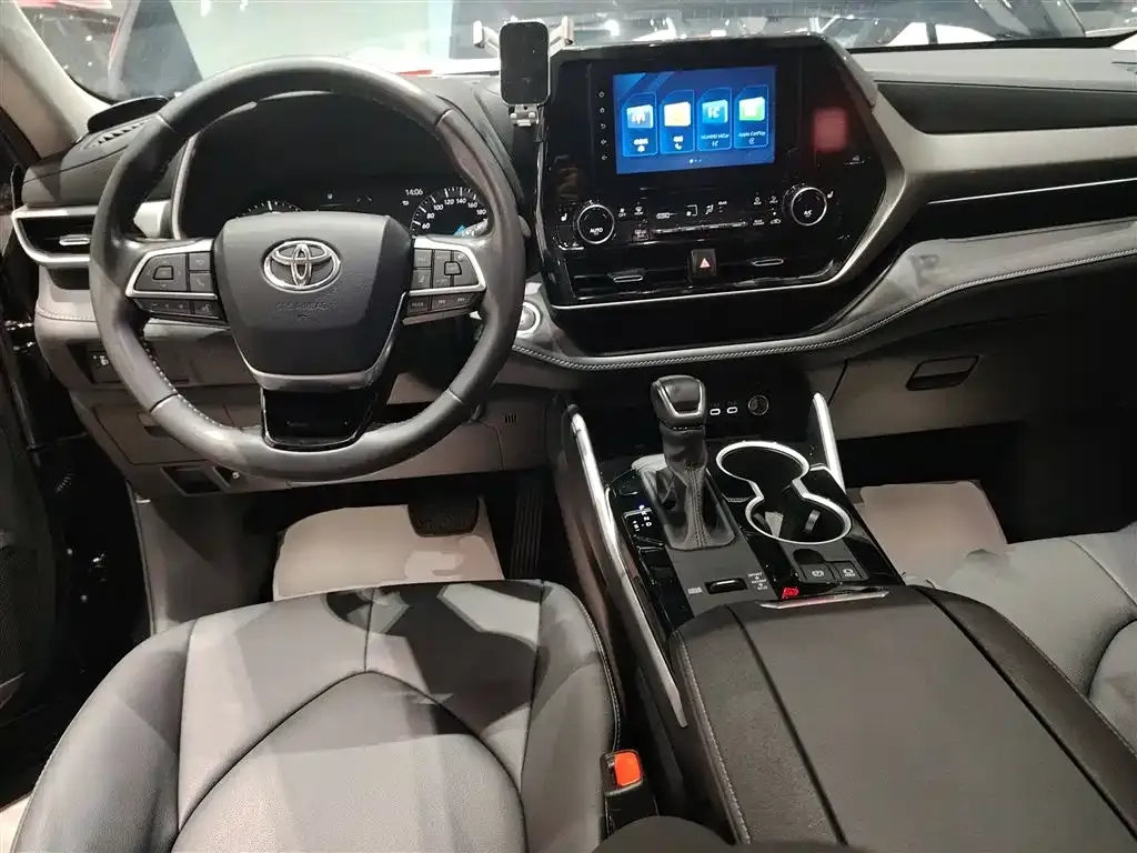 Toyota Highlander 2023 из CN, фото 10
