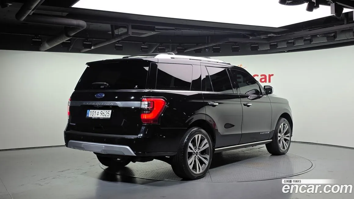 Ford Expedition 2021 из KR, фото 2