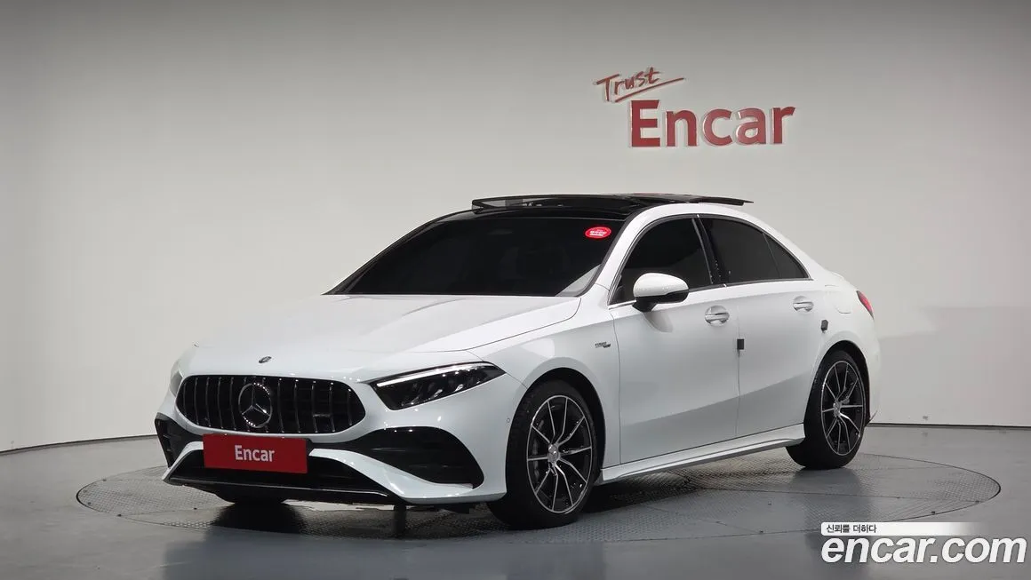 Mercedes-Benz A-Class — фото 1