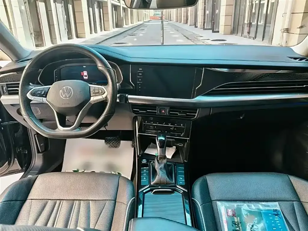 Volkswagen Passat 2021 из CN, фото 10