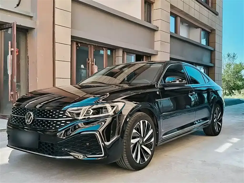Volkswagen Passat 2021 из CN, фото 2
