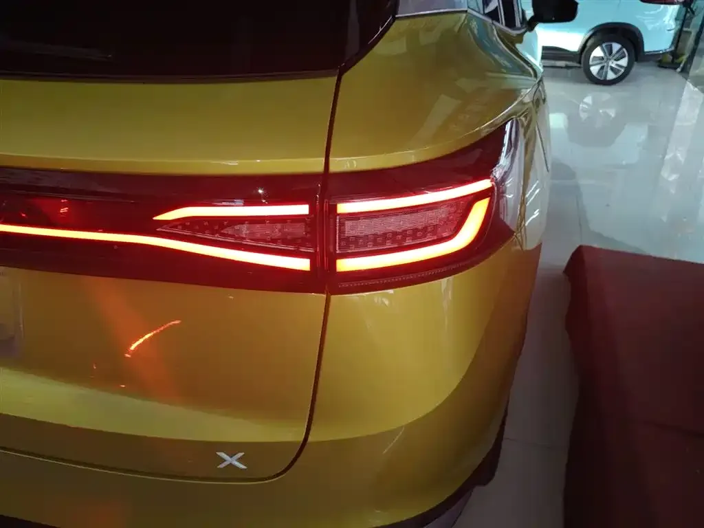 Volkswagen ID.4 X 2022 из CN, фото 8