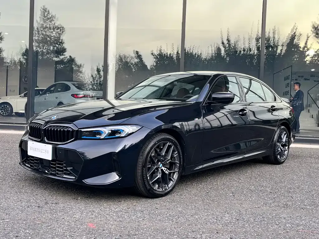 BMW 3 Series 2024 из CN, фото 1