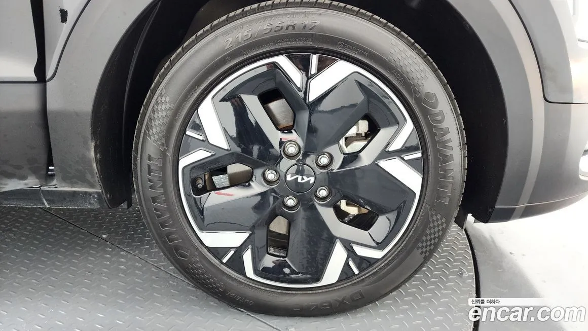Kia Niro 2023 из KR, фото 5