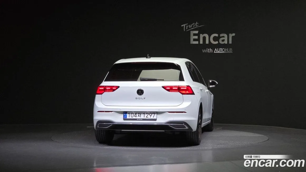 Volkswagen Golf 2023 из KR, фото 4