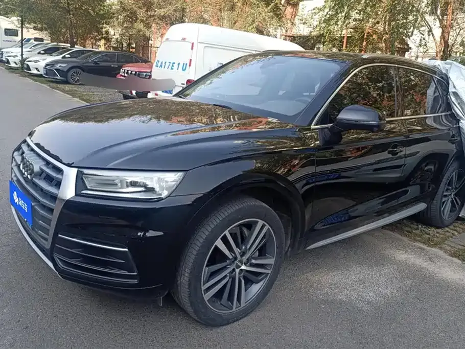 Audi Q5L 2021 из CN, фото 1