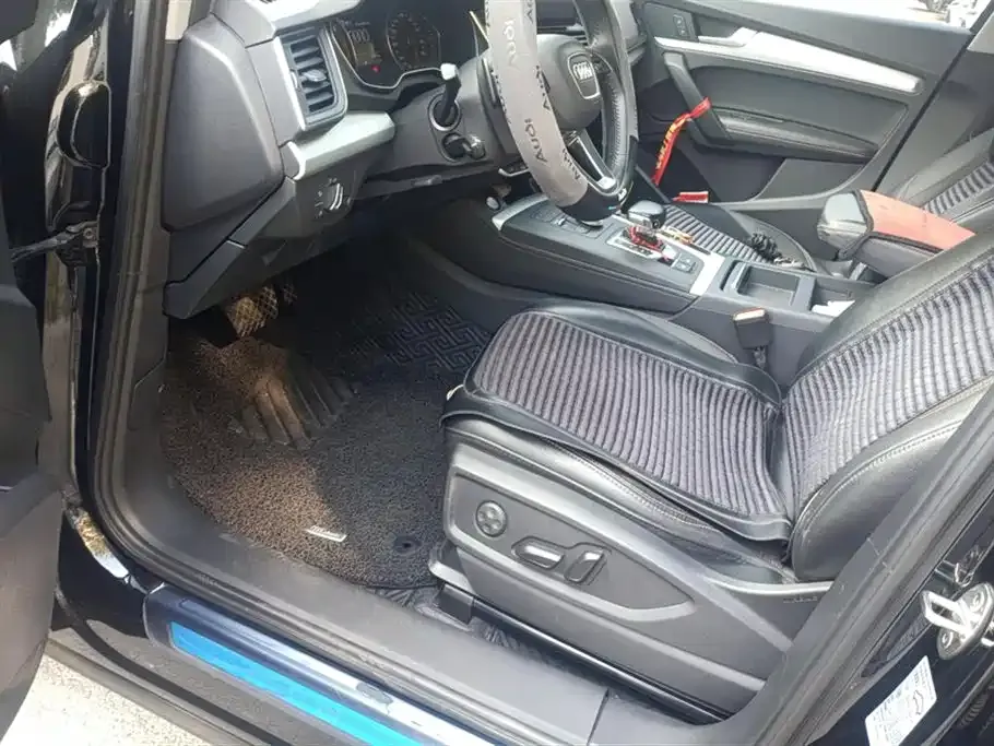 Audi Q5L 2021 из CN, фото 9