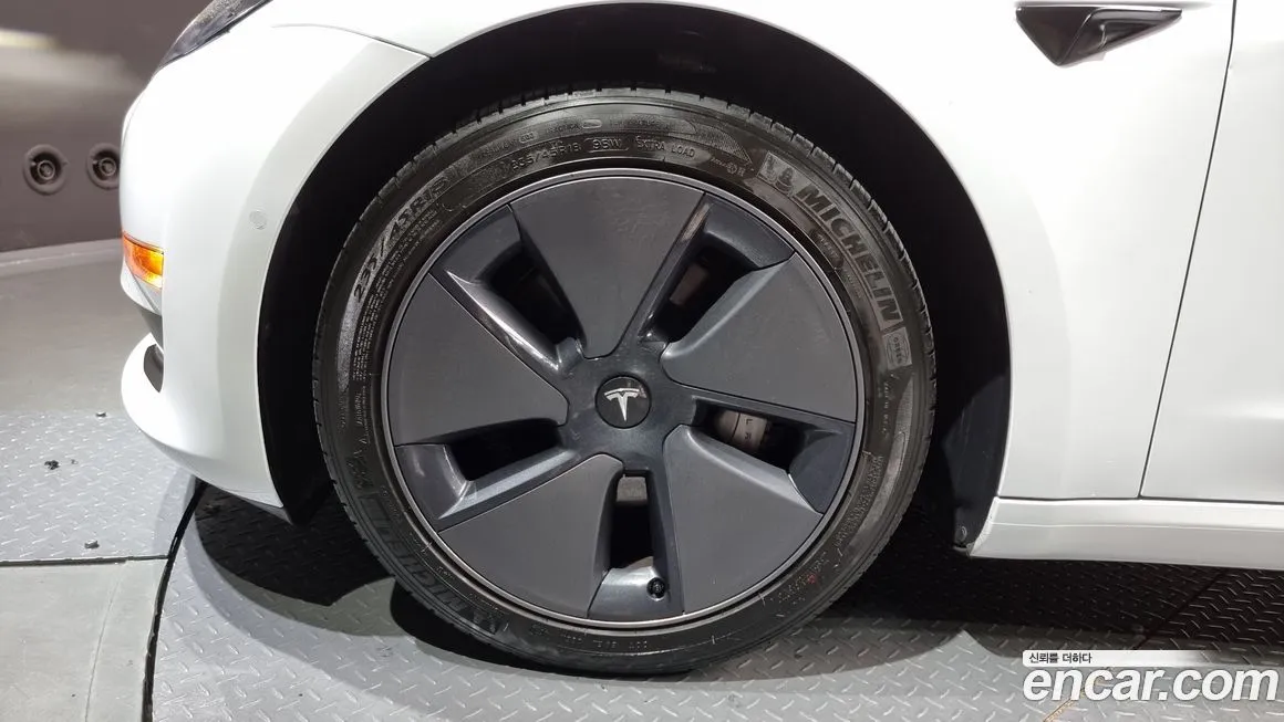 Tesla Model 3 2021 из KR, фото 5