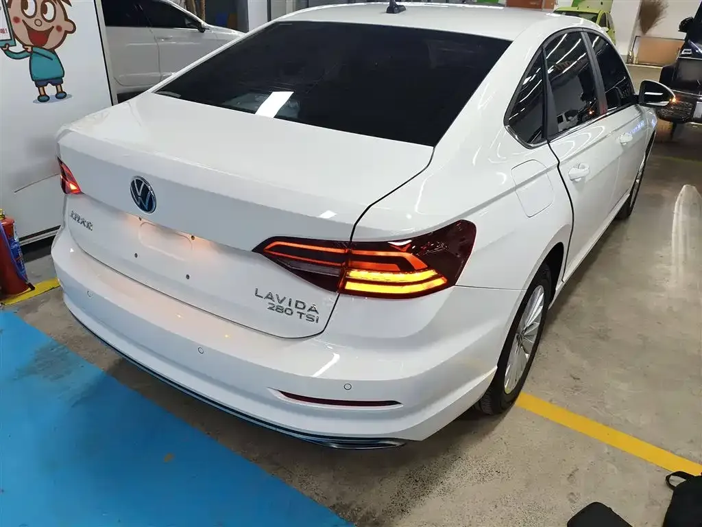 Volkswagen Lavida 2022 из CN, фото 7