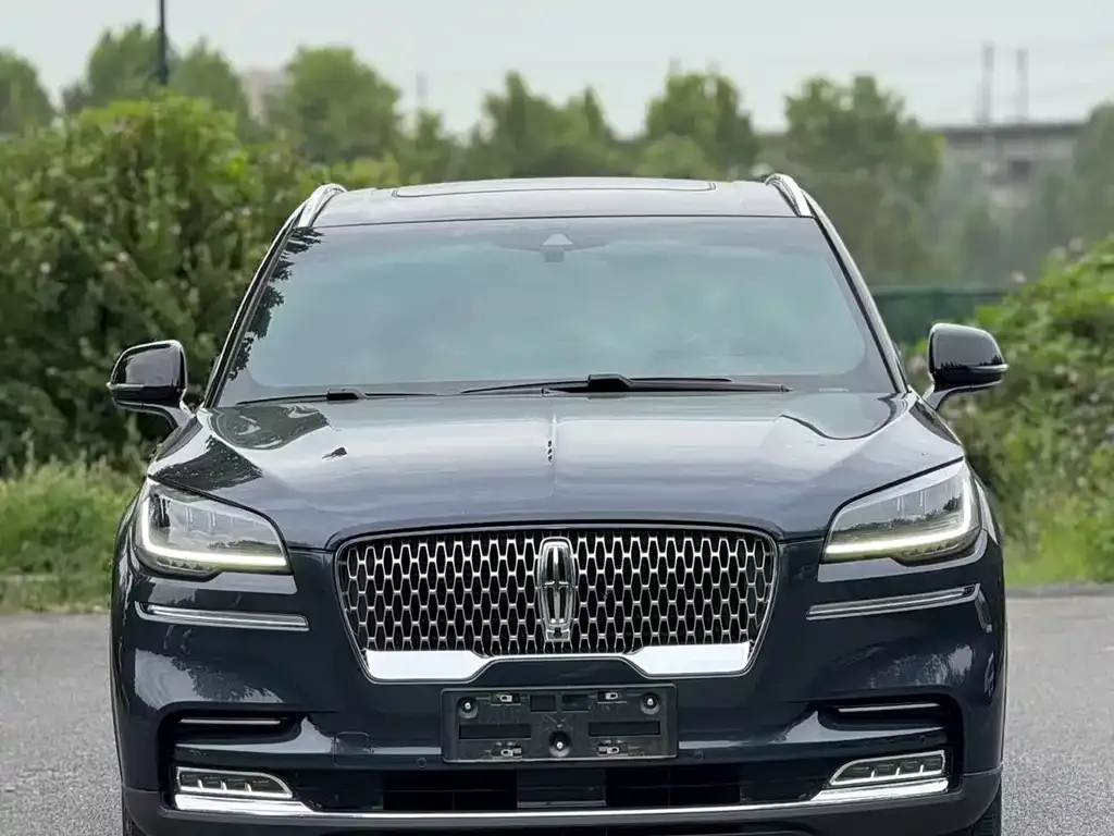 Lincoln Aviator 2022 из CN, фото 2