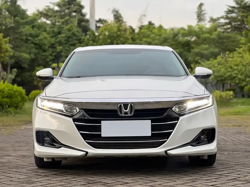 Honda Accord 2022 из CN, фото 2