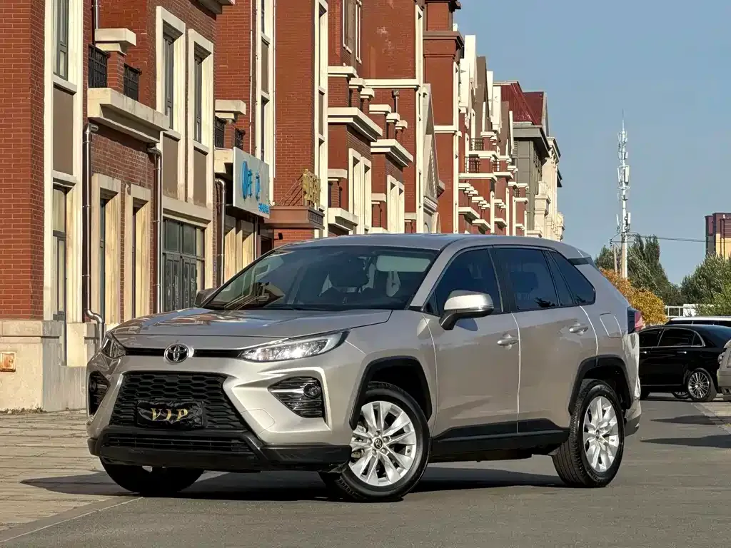 Toyota Wildlander 2023 из CN, фото 1