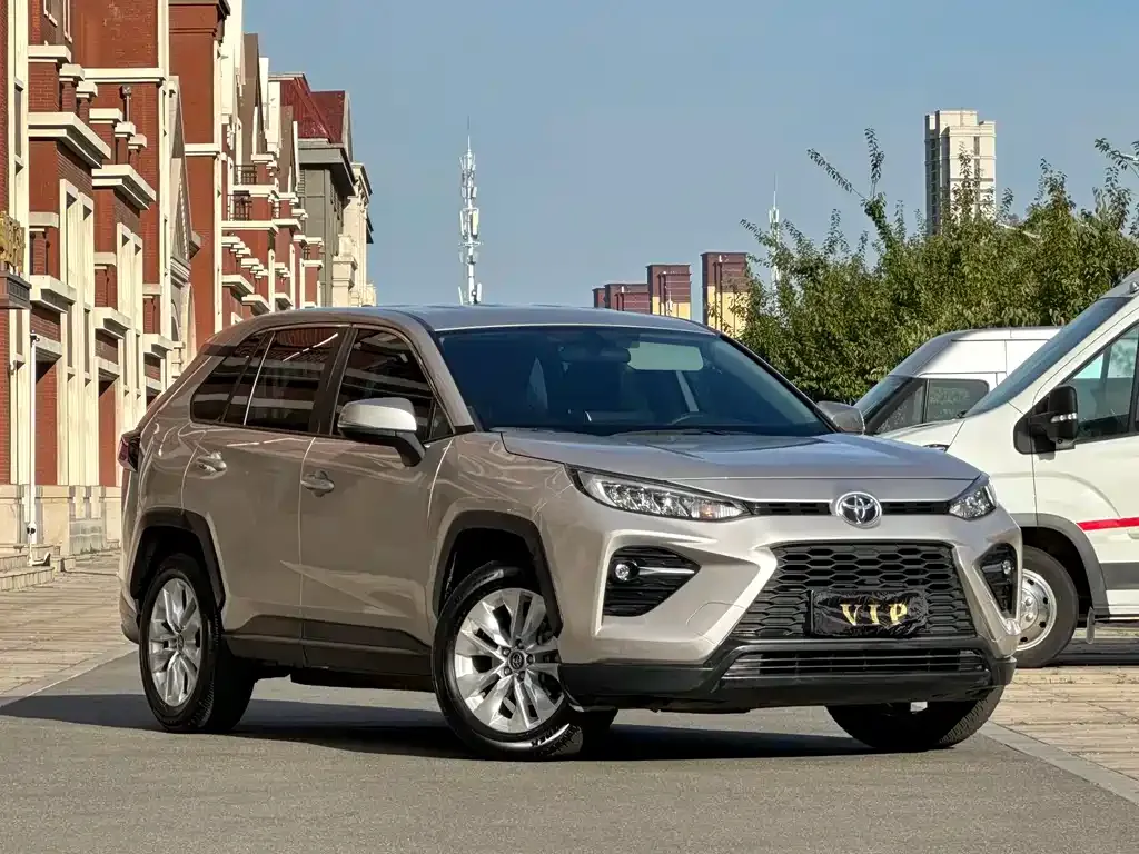 Toyota Wildlander 2023 из CN, фото 3