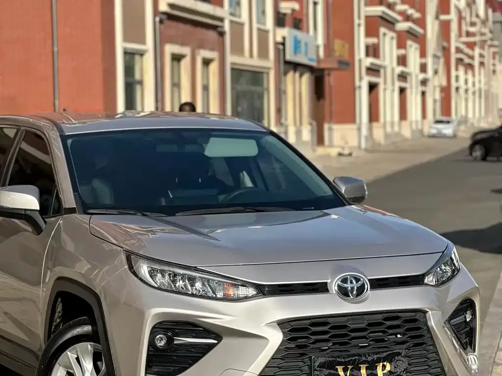 Toyota Wildlander 2023 из CN, фото 7
