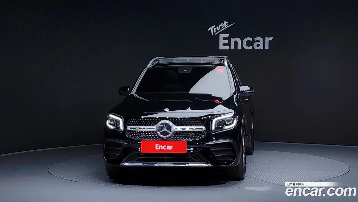 Mercedes-Benz GLB-Class — фото 3
