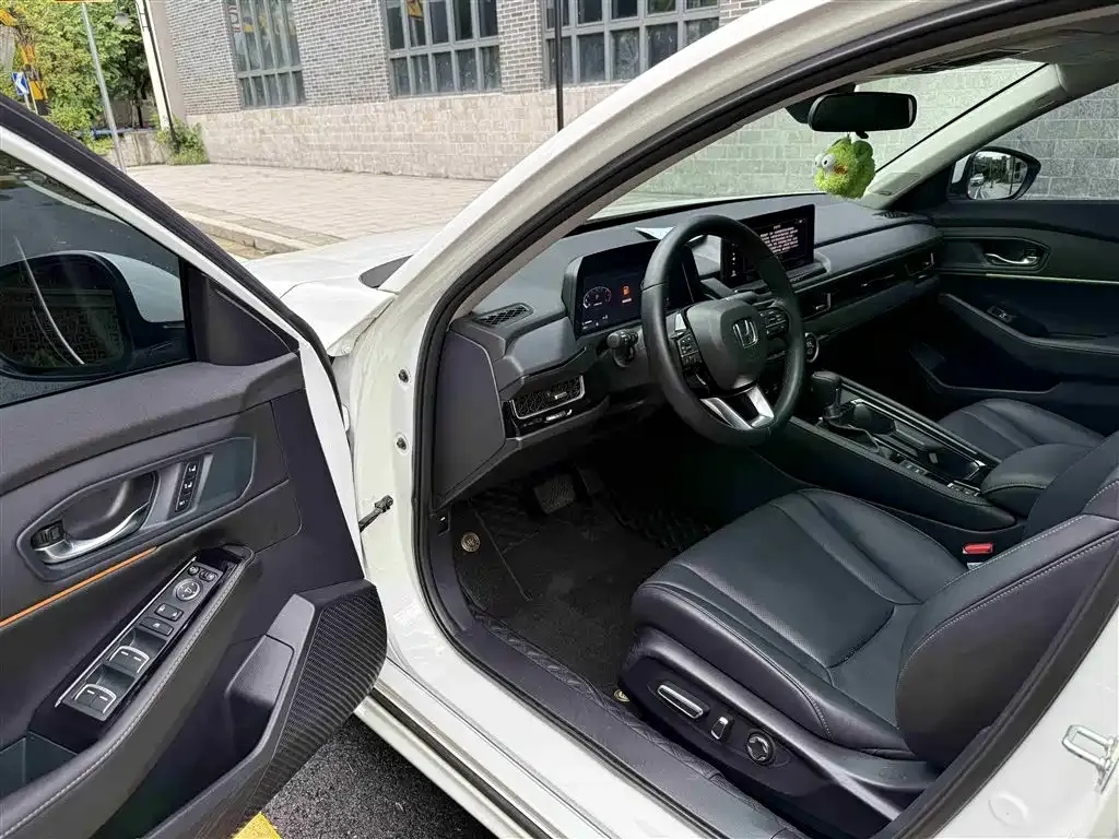 Honda Inspire 2024 из CN, фото 5