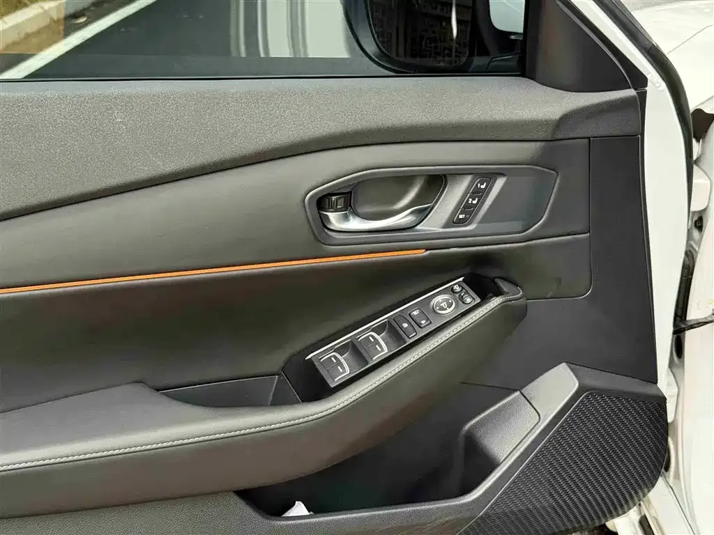 Honda Inspire 2024 из CN, фото 7