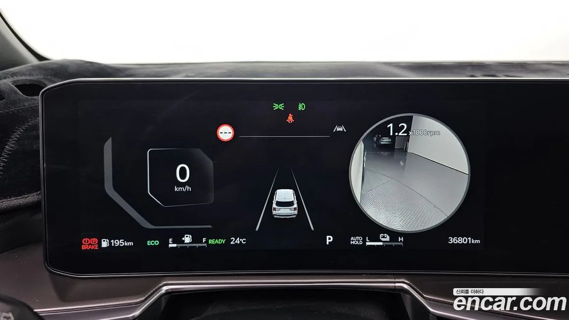 Kia Sorento — фото 8