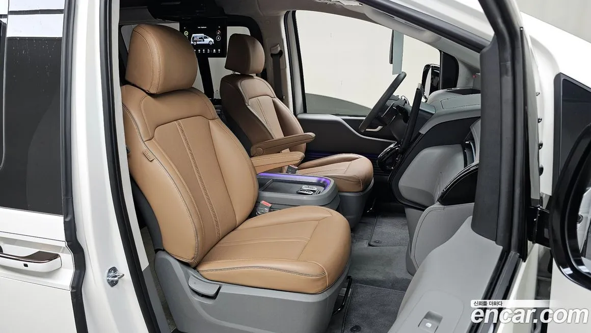 Hyundai Staria 2023 из KR, фото 10