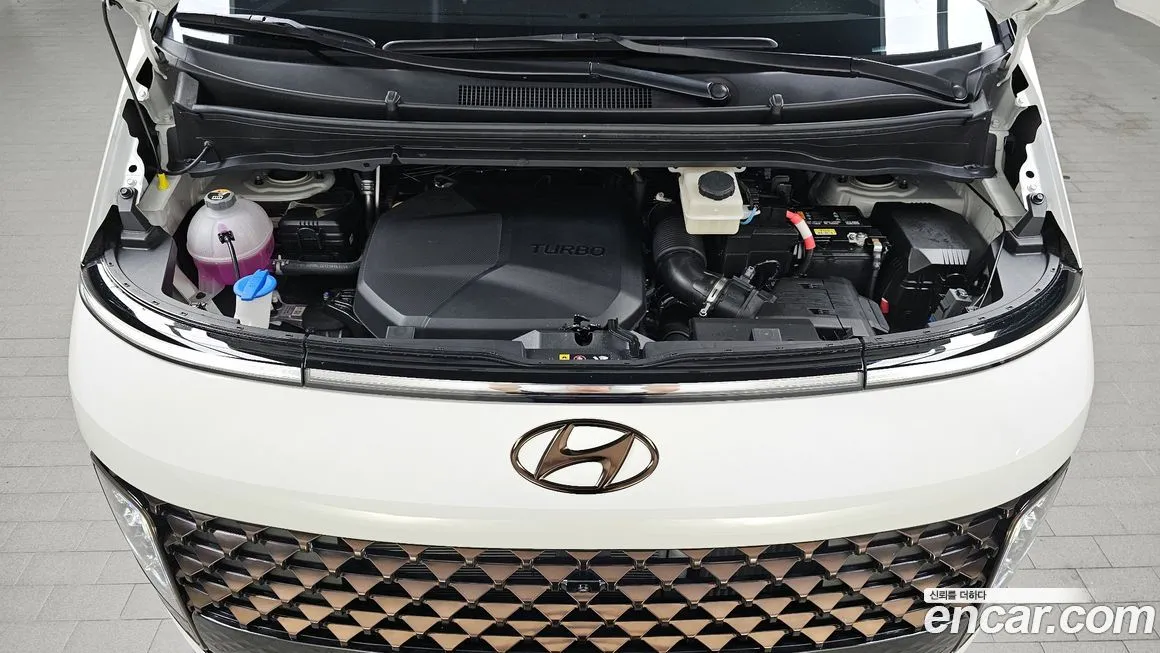 Hyundai Staria 2023 из KR, фото 6
