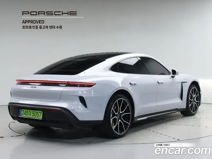 Porsche Taycan 2025 из KR, фото 2