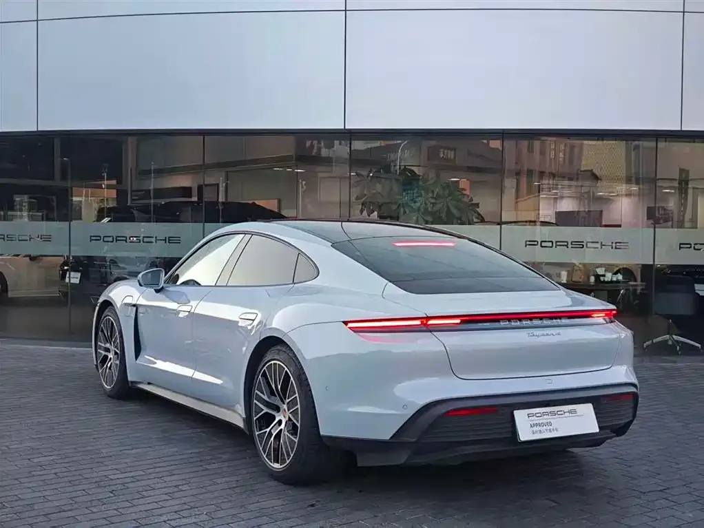 Porsche Taycan 2024 из CN, фото 5