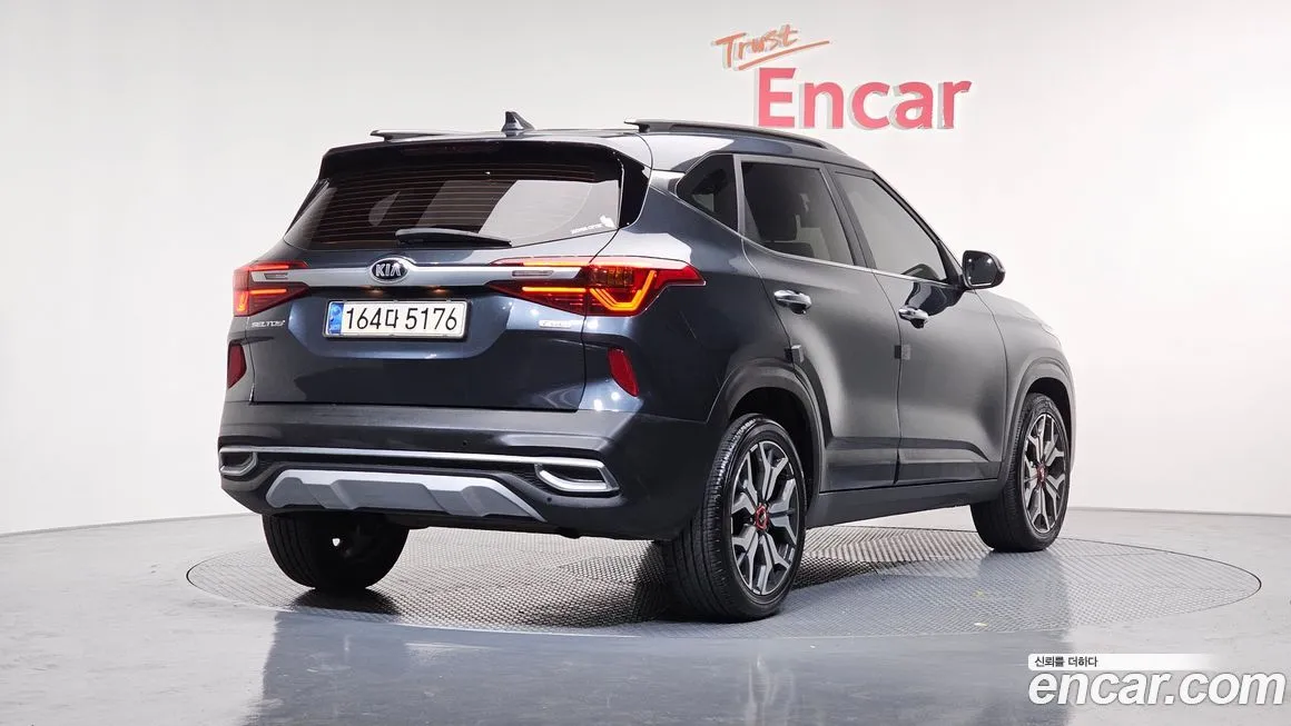 Kia Seltos 2022 из KR, фото 2