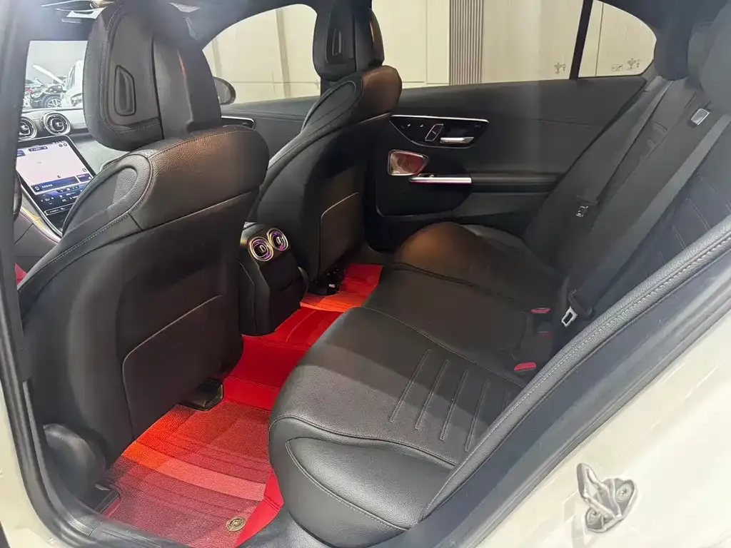 [object Object] C-Class 2022 из CN, фото 10