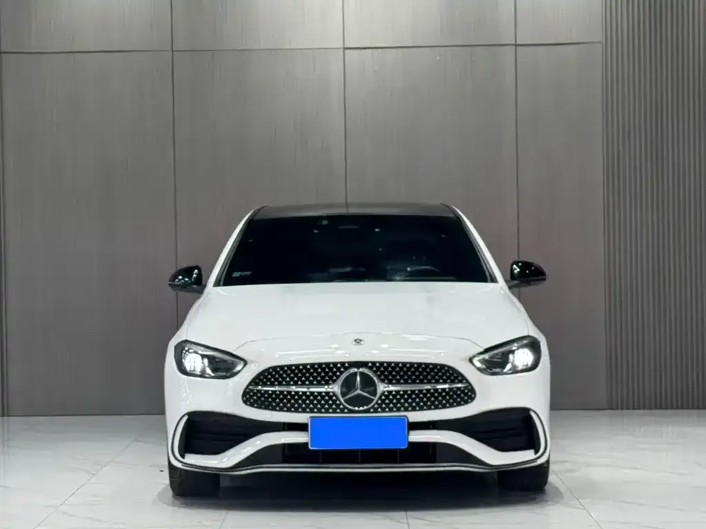 [object Object] C-Class 2022 из CN, фото 4