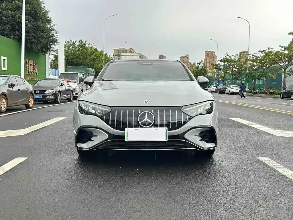 Mercedes-Benz EQE 2023 из CN, фото 2