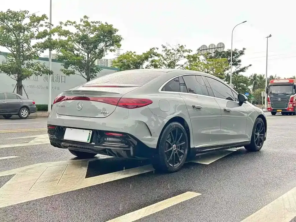 Mercedes-Benz EQE 2023 из CN, фото 9