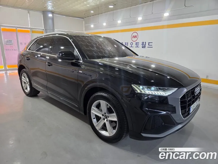 Audi Q8 2021 из KR, фото 3
