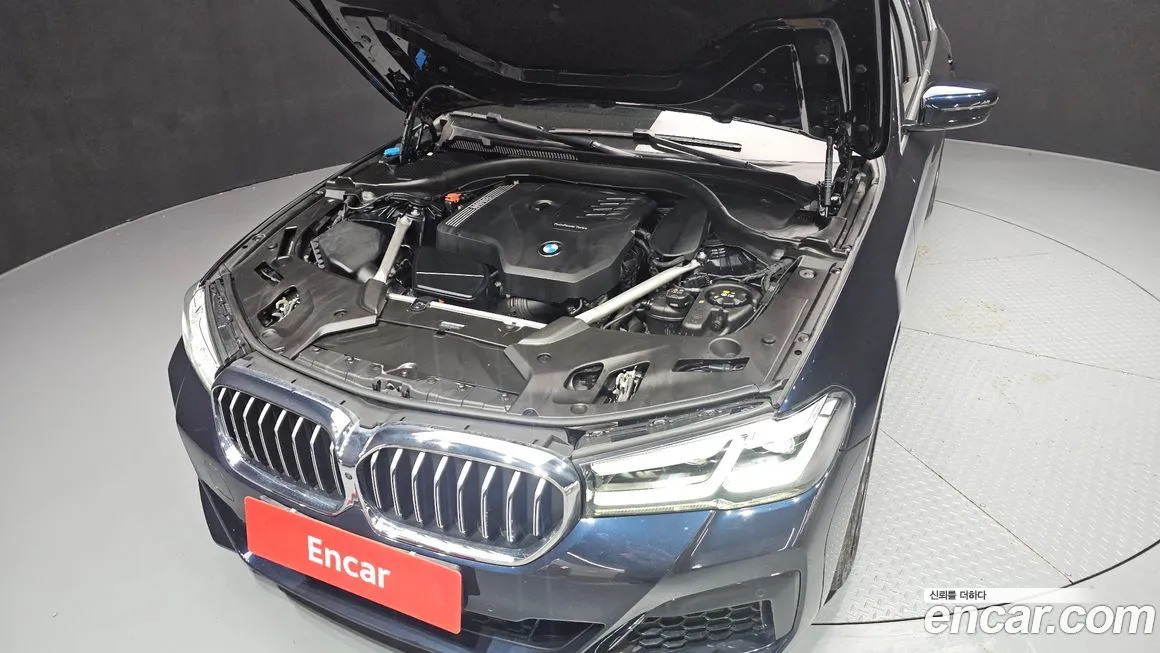 BMW 5-Series 2023 из KR, фото 6