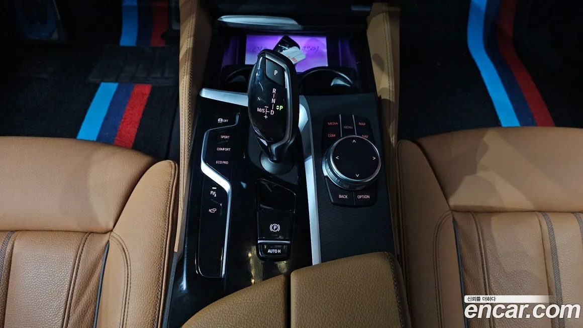 BMW 5-Series 2023 из KR, фото 9