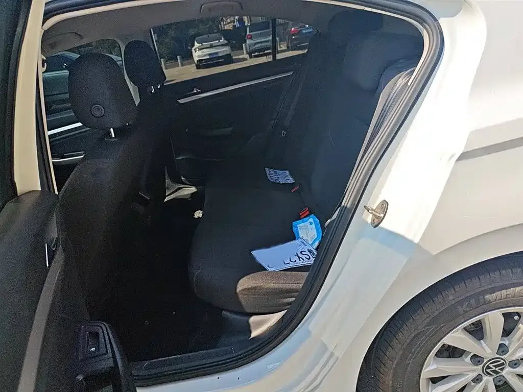 Volkswagen Bora 2022 из CN, фото 7