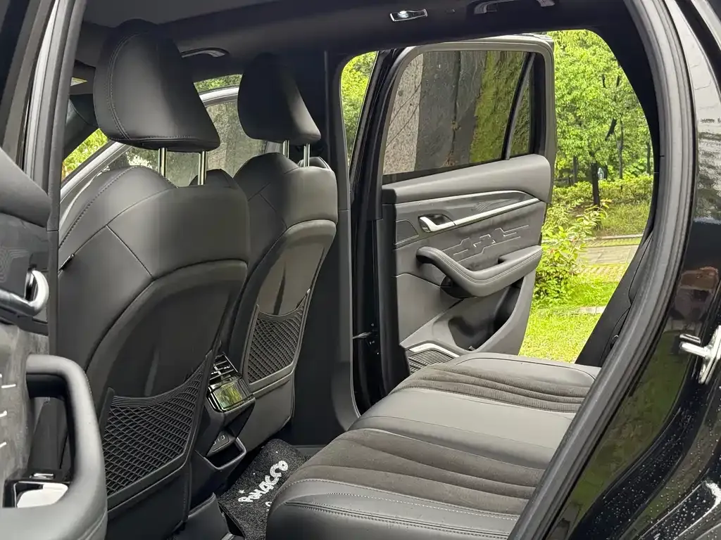 Geely Xingyue L 2024 из CN, фото 10