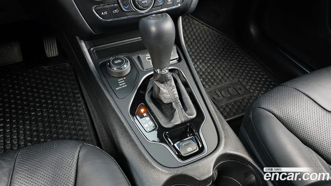 Jeep Cherokee 2021 из KR, фото 9