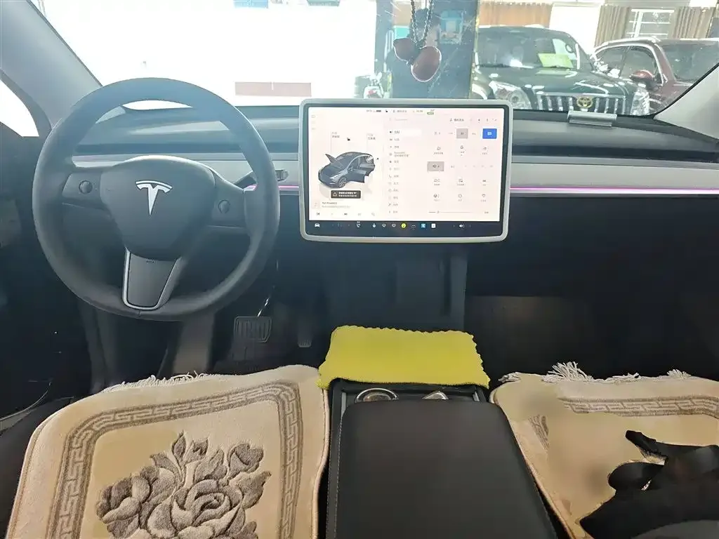 Tesla Model Y 2024 из CN, фото 10
