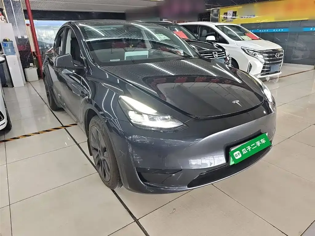 Tesla Model Y 2024 из CN, фото 4